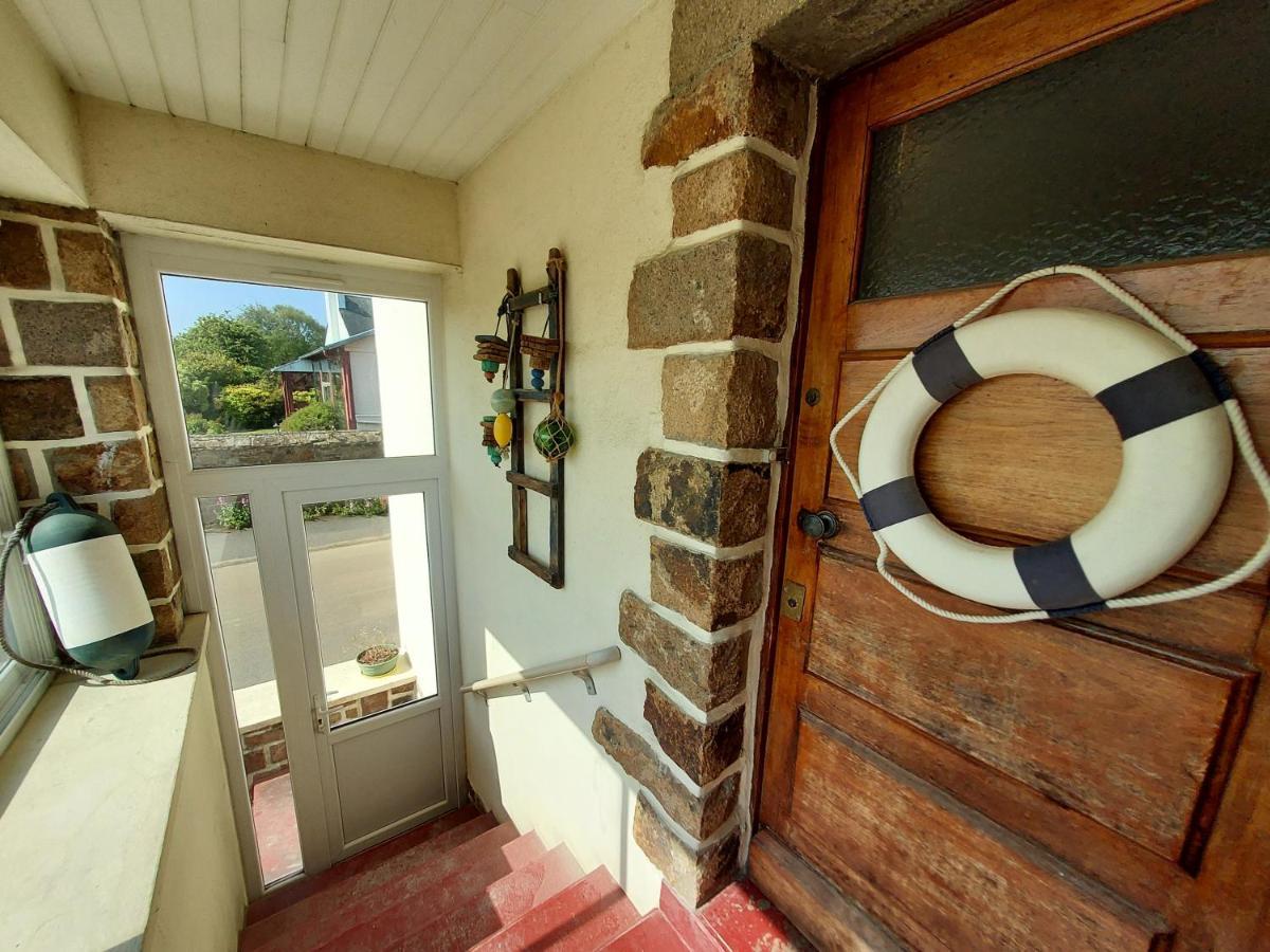 Maison Au Coeur Du Bourg, Plages A Pied Plougasnou Exterior foto