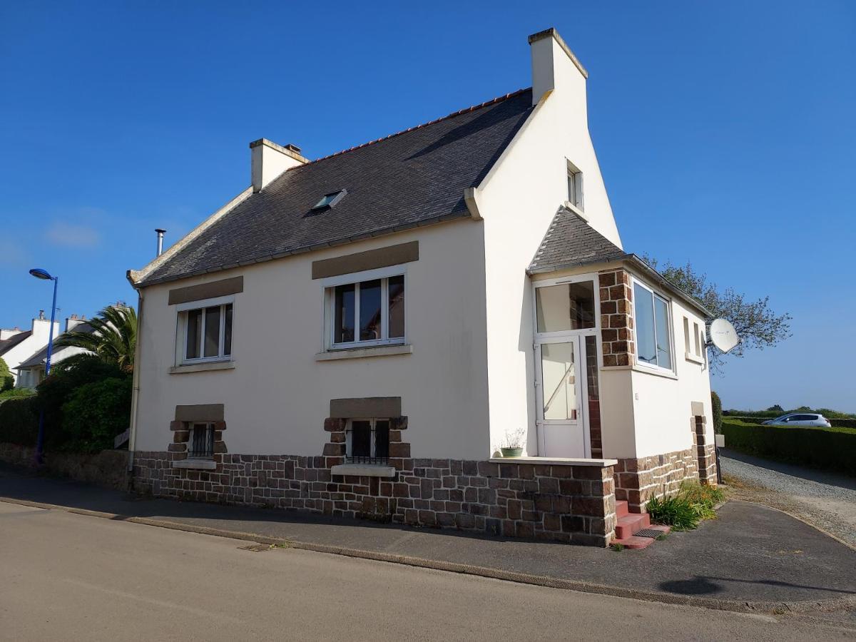 Maison Au Coeur Du Bourg, Plages A Pied Plougasnou Exterior foto